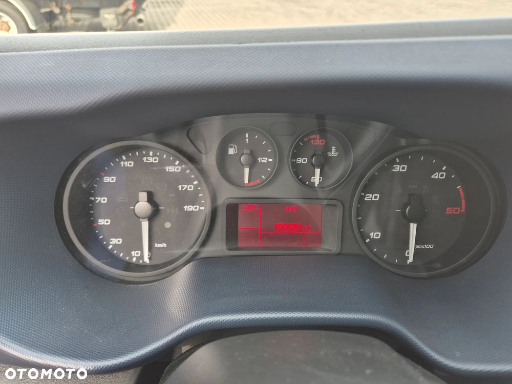 Iveco 35S18V (32742) - 17