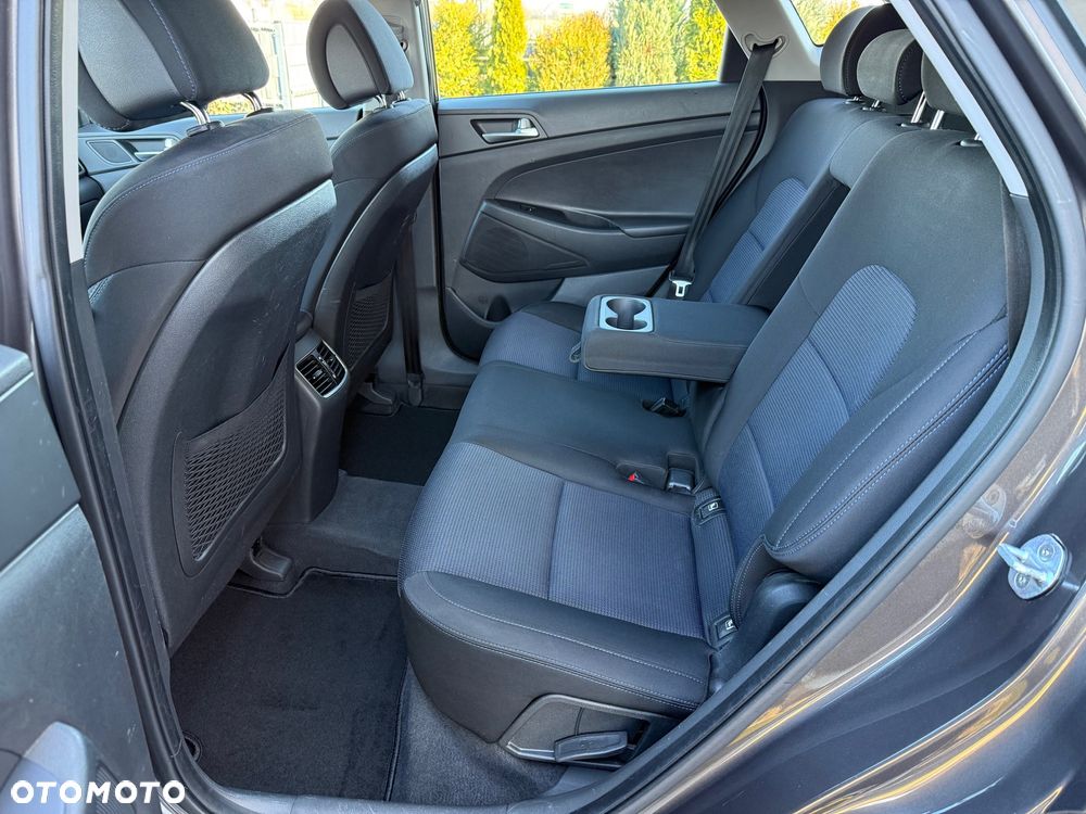 Hyundai Tucson blue 1.7 CRDi 2WD Advantage - 14