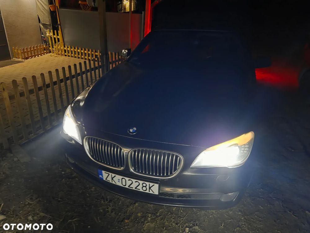 BMW Seria 7 730d Blue Performance - 12