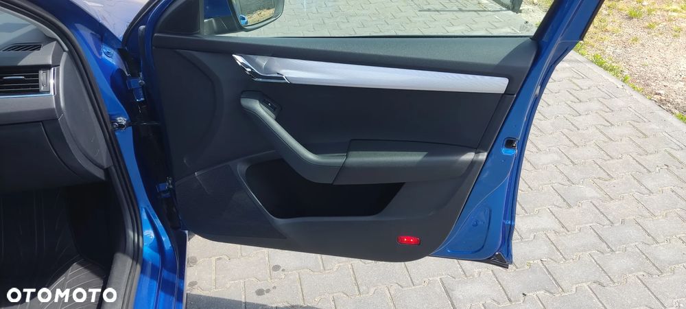 Skoda Octavia 1.8 TSI DSG Ambition - 28