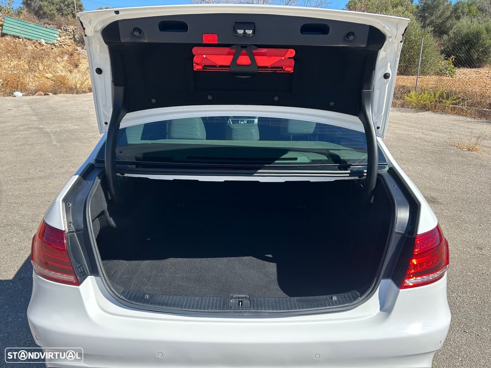 Mercedes-Benz E 300 Bluetec Hybrid Elegance - 14