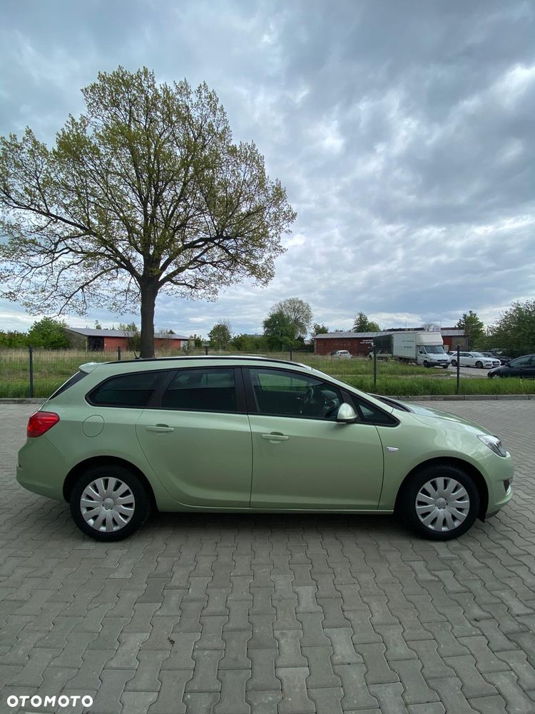 Opel Astra 1.4 T Enjoy - 6
