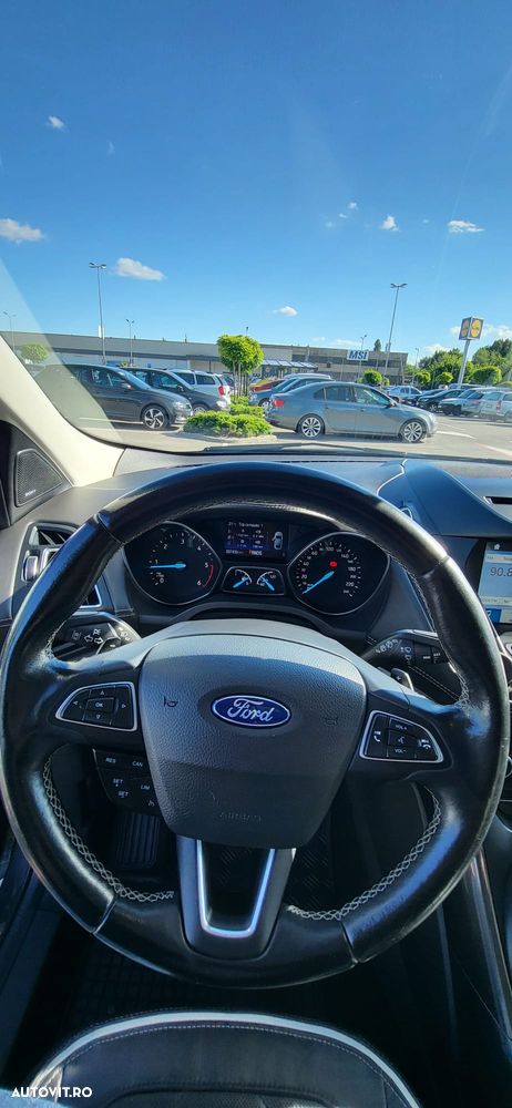 Ford Kuga 2.0 TDCi 4WD Powershift Vignale - 14