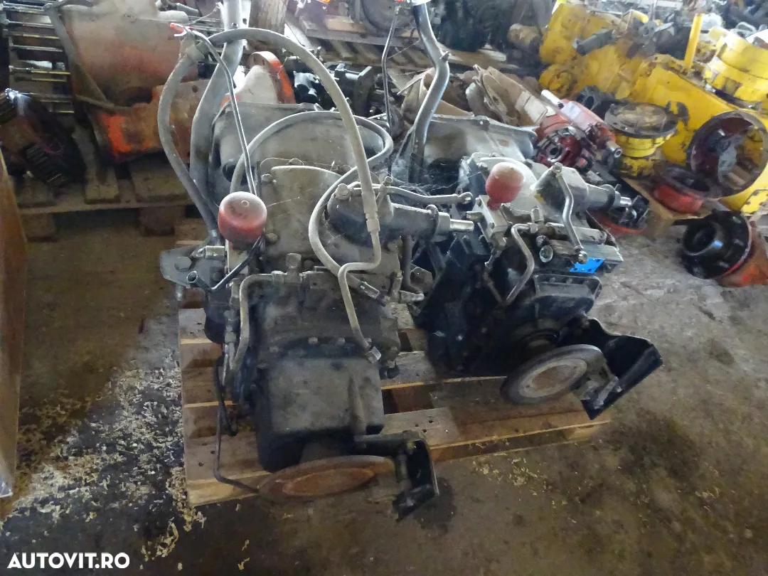 Cutie de viteze buldo  Fermec COM-T4-2029 - 2