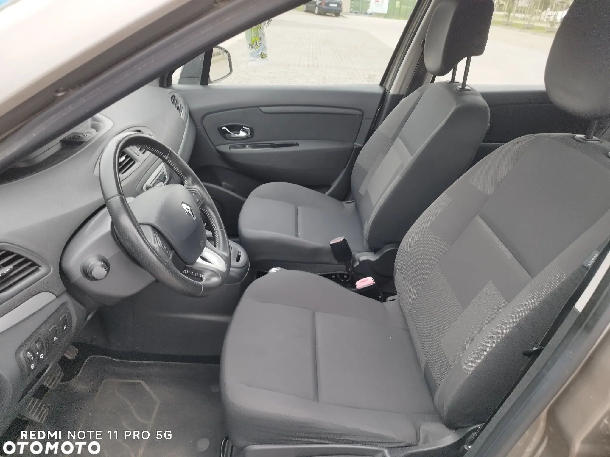 Renault Scenic ENERGY dCi 110 EXPERIENCE - 24