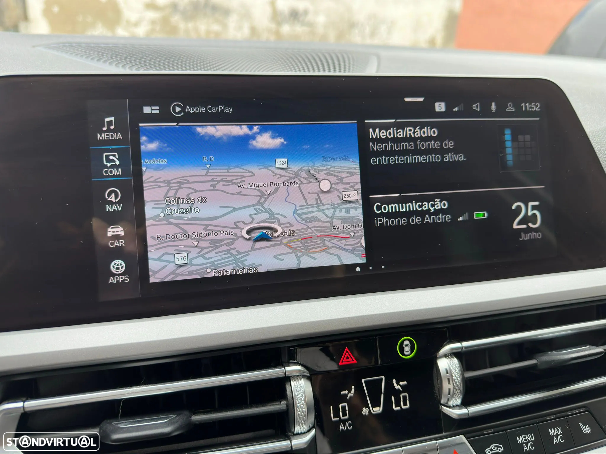 BMW 330 e Touring Line Sport Auto - 25