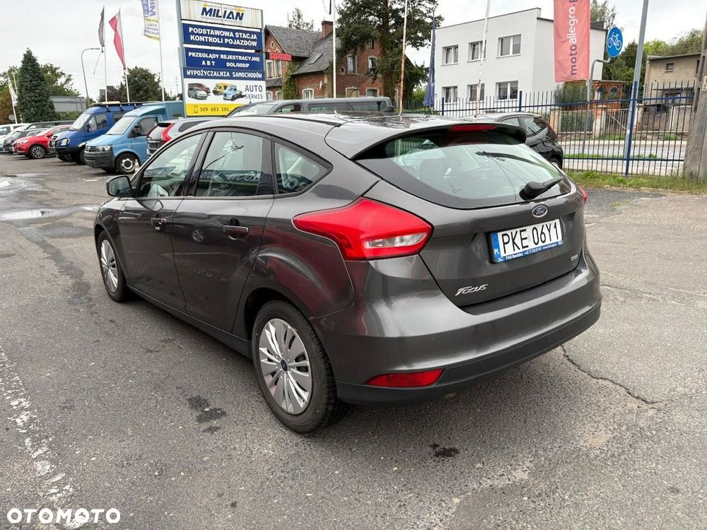 Ford Focus - 5
