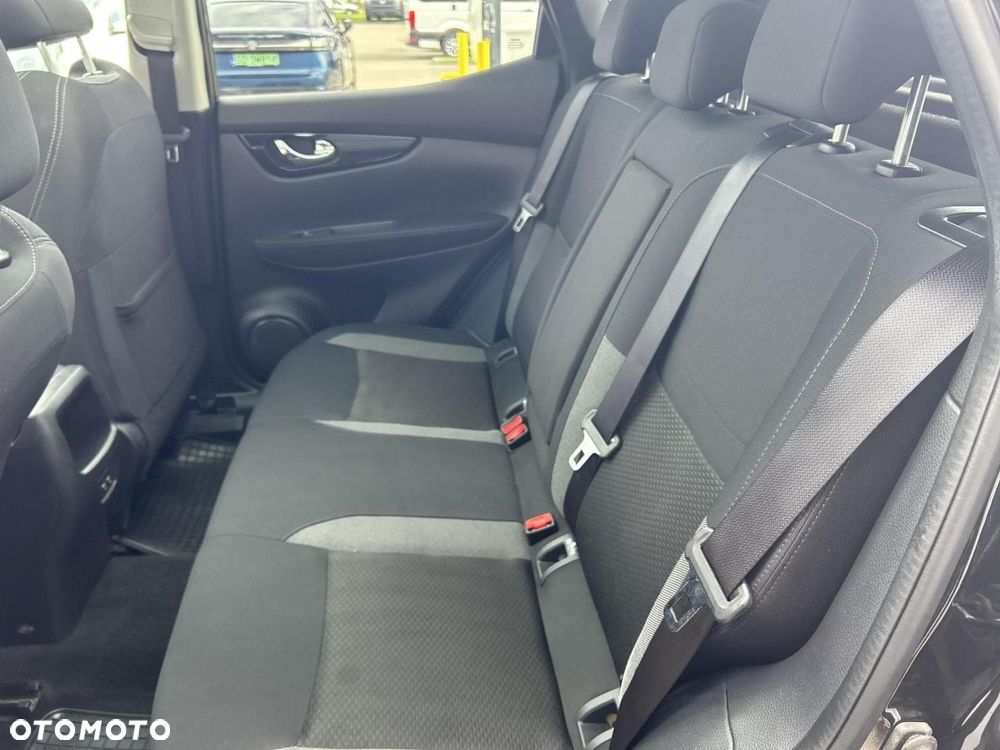Nissan Qashqai 1.3 DIG-T N-Connecta - 15