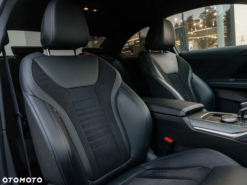 BMW Seria 2 220d M Sport sport - 8