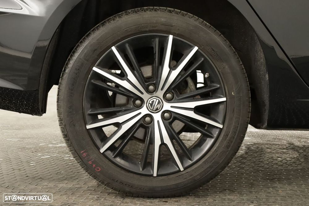 MG MG5 51 kWh Luxury - 5