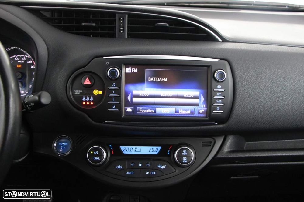 Toyota Yaris 1.5 HSD Square Collec.White - 4