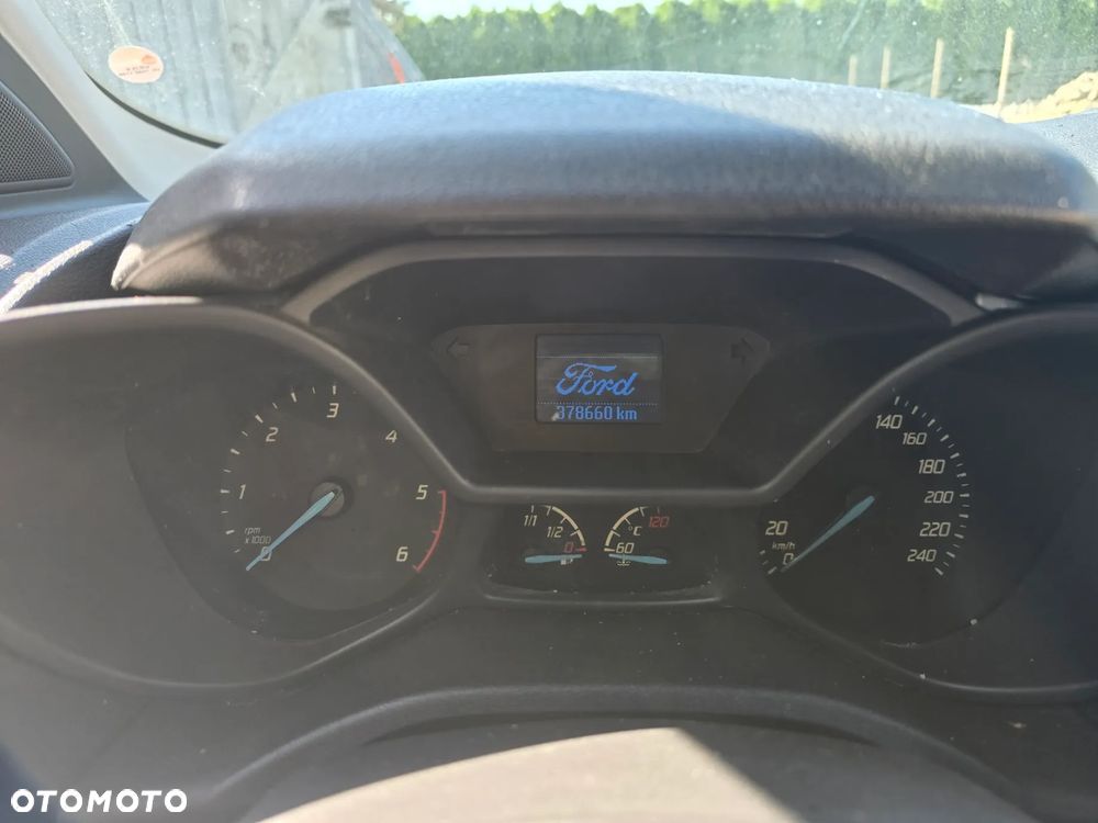 Ford Transit Connect - 26