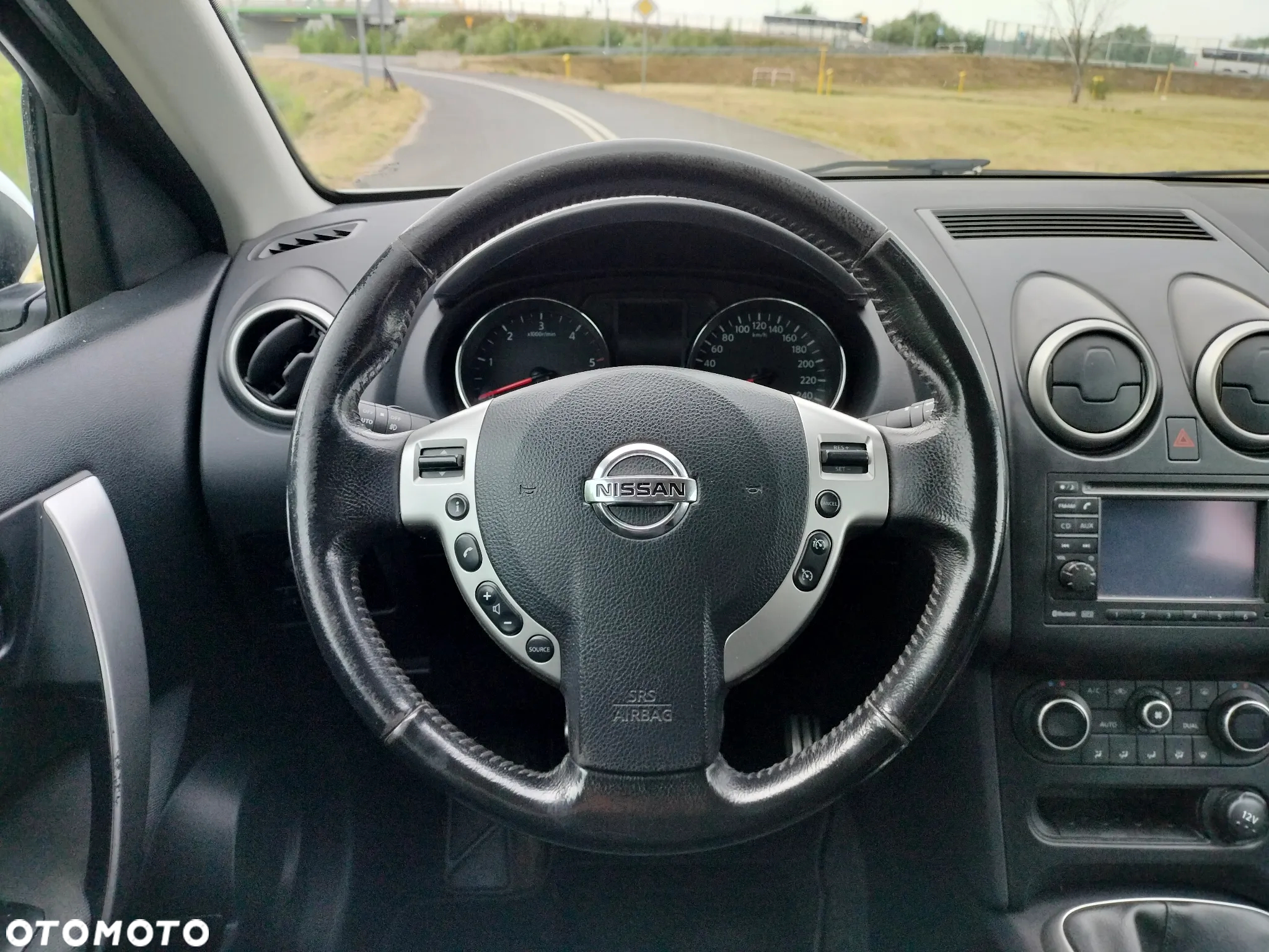 Nissan Qashqai 1.5 dCi DPF acenta - 10