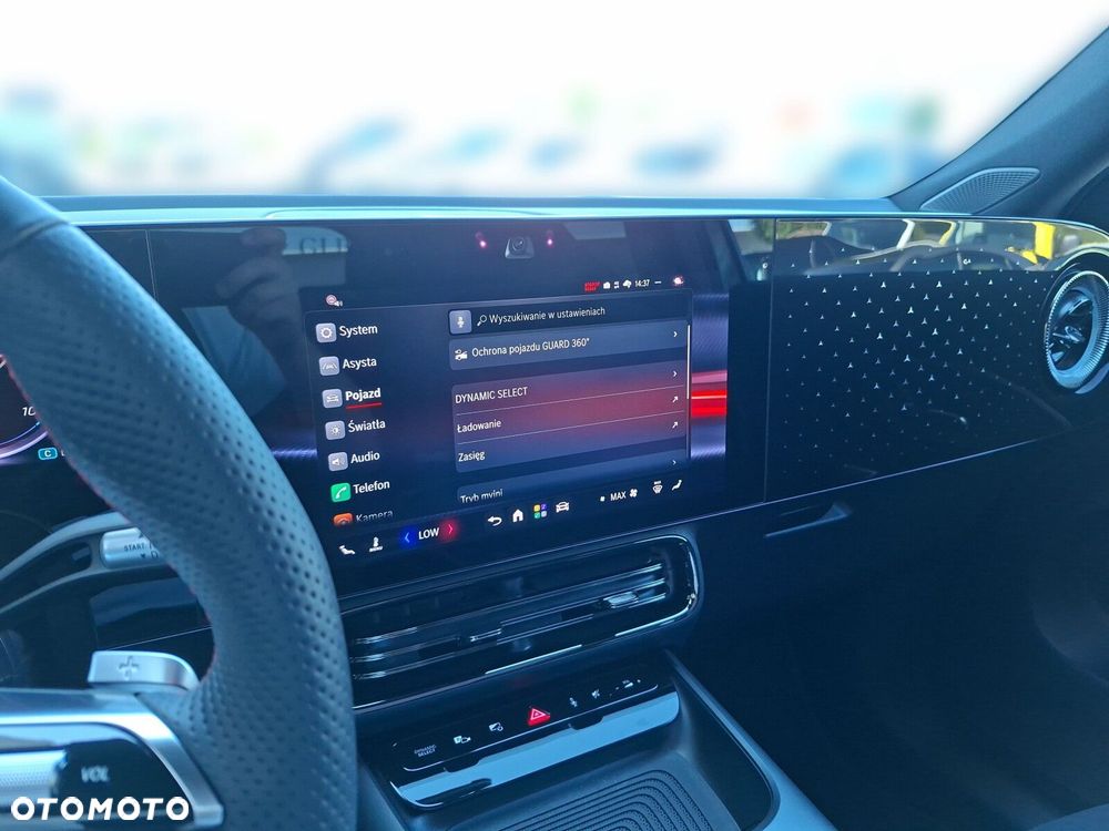 Mercedes-Benz GLB - 31