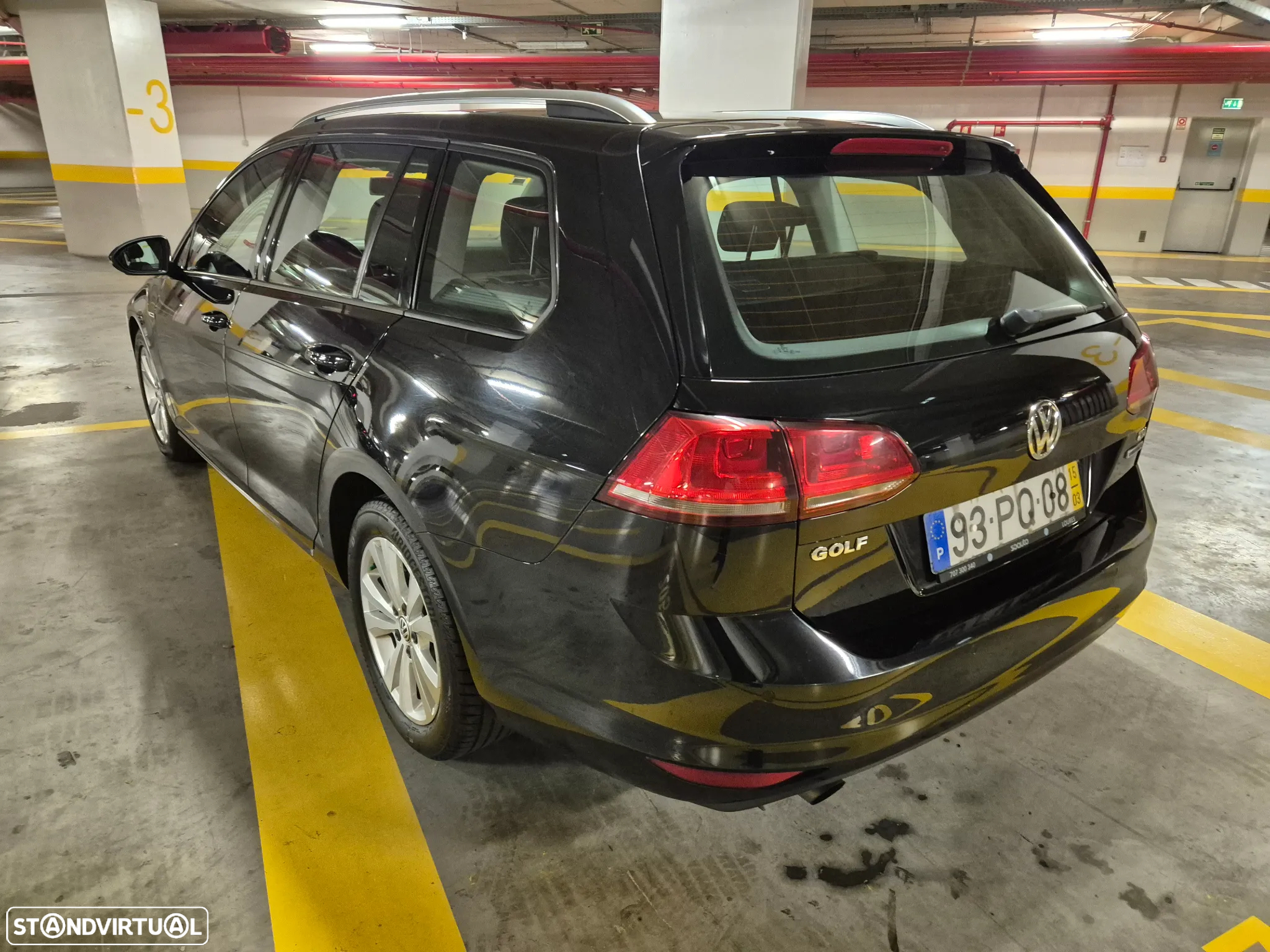 VW Golf Variant 1.6 TDi Confortline - 13