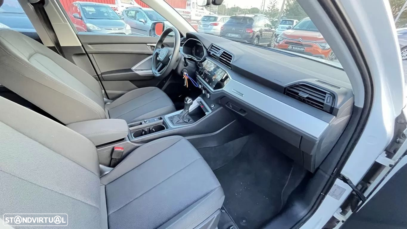 Audi Q3 Sportback 45 TFSIe S tronic - 8