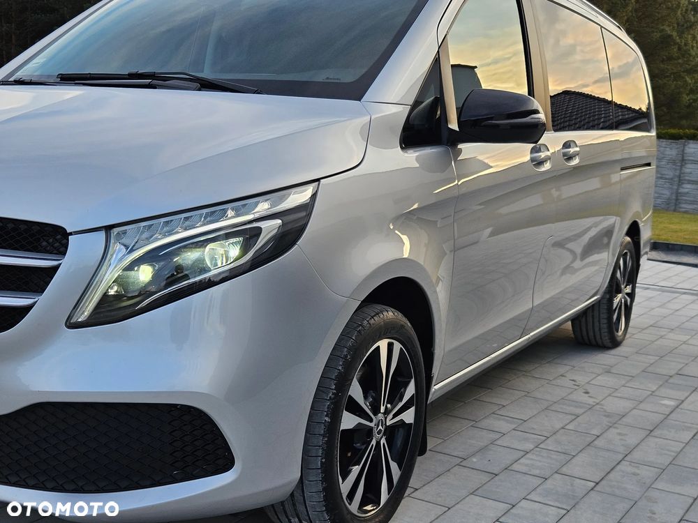 Mercedes-Benz Klasa V 300 d 4-Matic Avantgarde 9G-Tronic (d³ugi) - 17