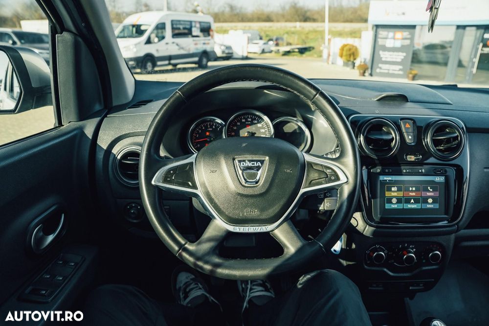 Dacia Lodgy 1.5 Blue dCi Stepway - 6