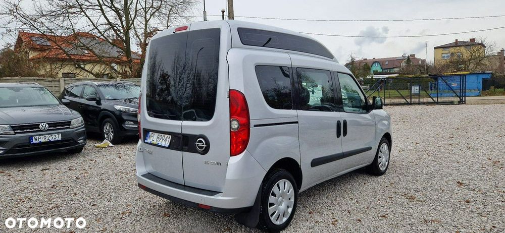 Opel Combo - 17