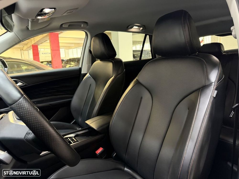 MG HS 1.5 T Luxury AT - 19