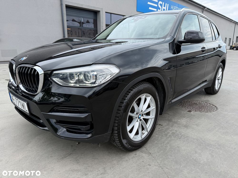BMW X3 xDrive20i Advantage - 1