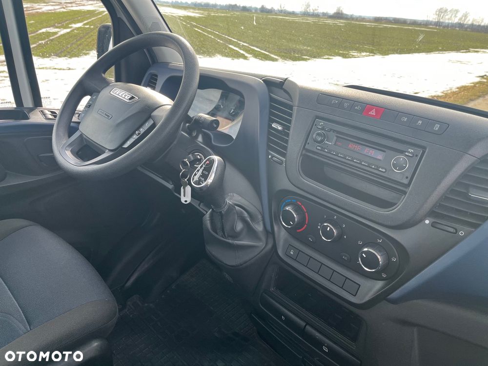 Iveco Daily - 12