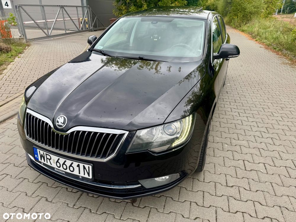 Skoda Superb 1.8 TSI Business DSG - 16