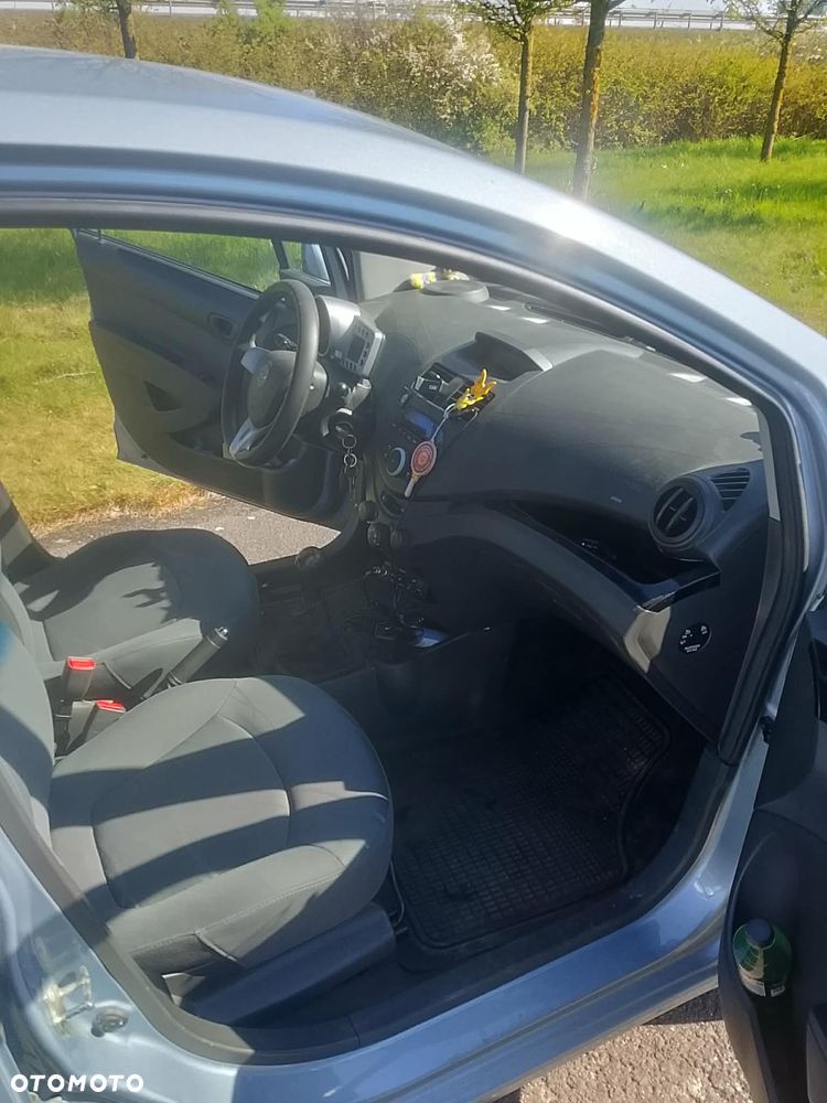 Chevrolet Spark 1.0 LS - 6