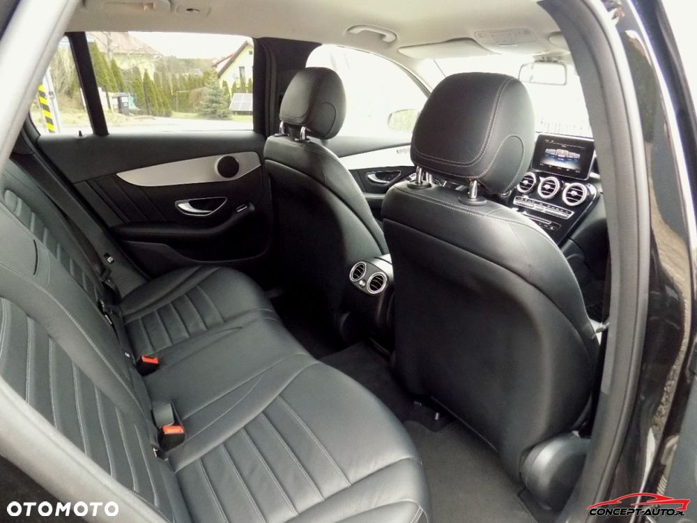 Mercedes-Benz GLC - 27