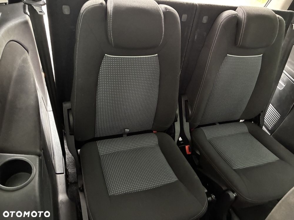 Ford Galaxy 2.0 TDCi Titanium - 10