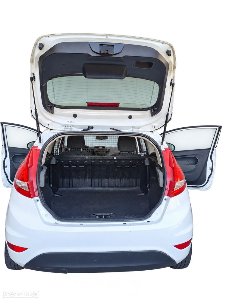 Ford Fiesta - 6
