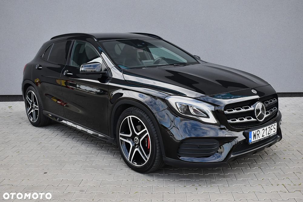 Mercedes-Benz GLA 200 d 7G-DCT AMG Line - 8