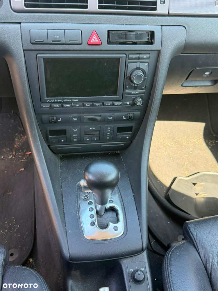 Audi A6 Avant 2004