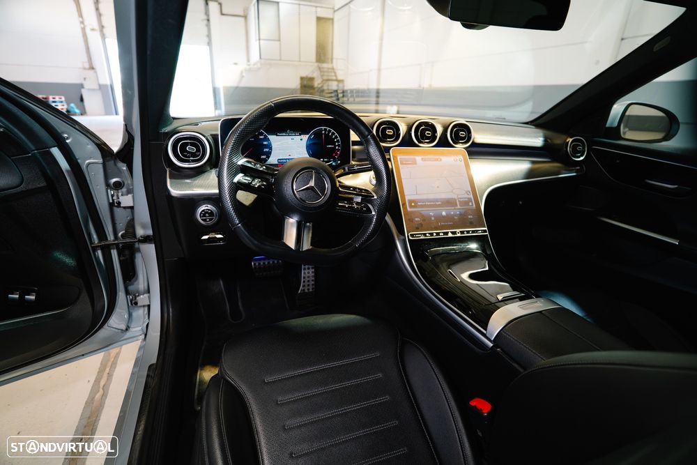 Mercedes-Benz C 300 e AMG Line - 19
