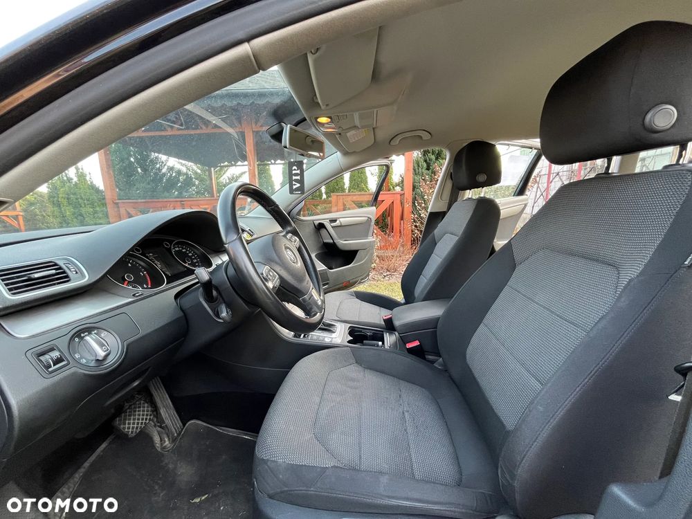 Volkswagen Passat 2.0 TDI Comfortline Optimum DSG - 15