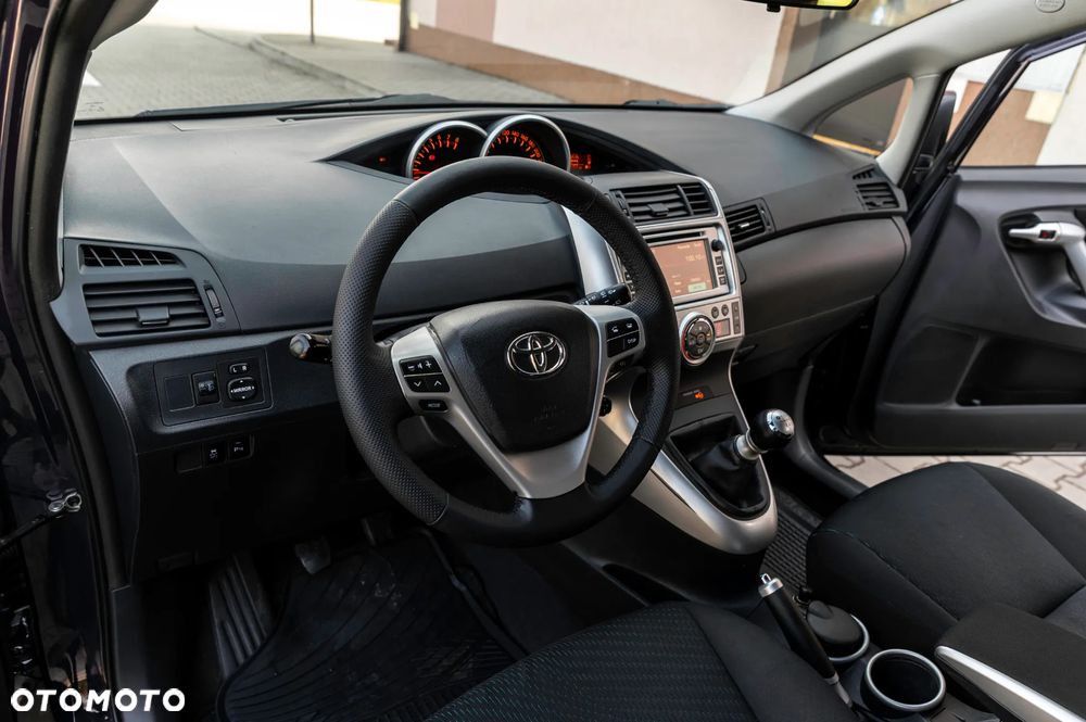 Toyota Verso 1.8 Edition - 29