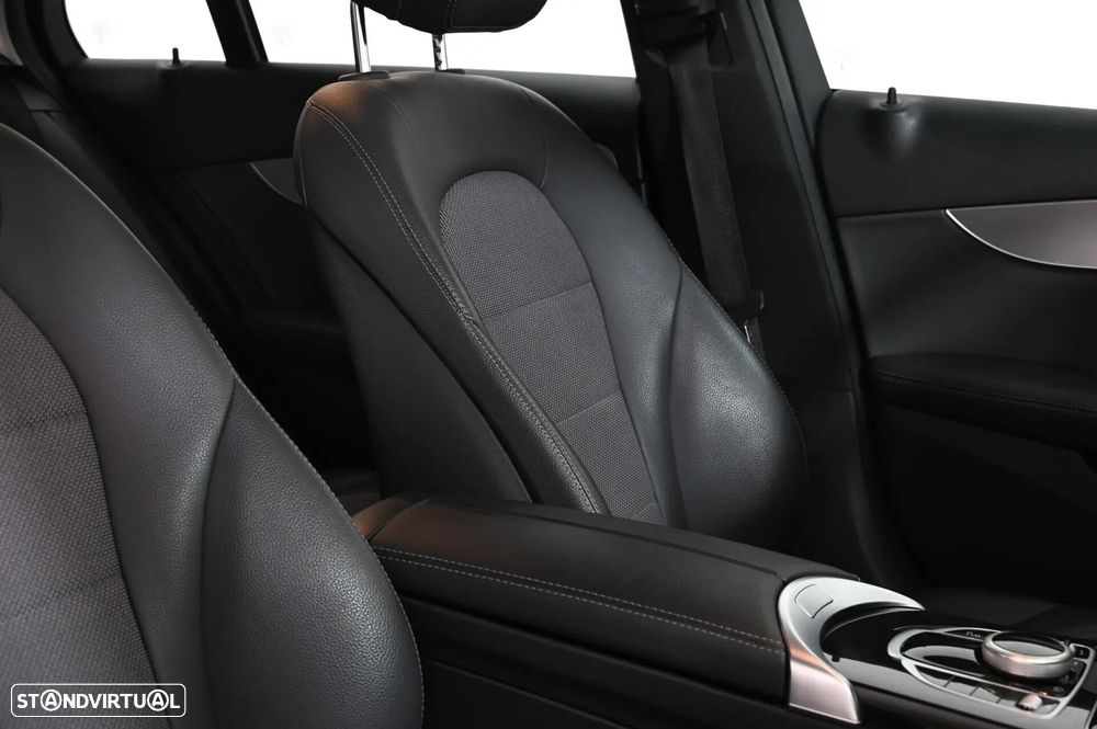 Mercedes-Benz C 300 de Avantgarde - 26