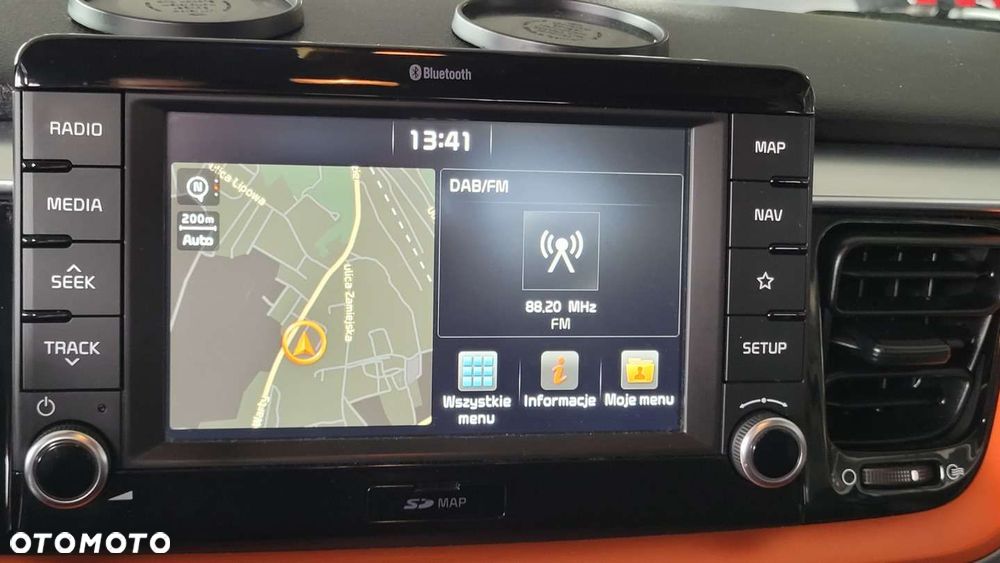 Kia Stonic - 23