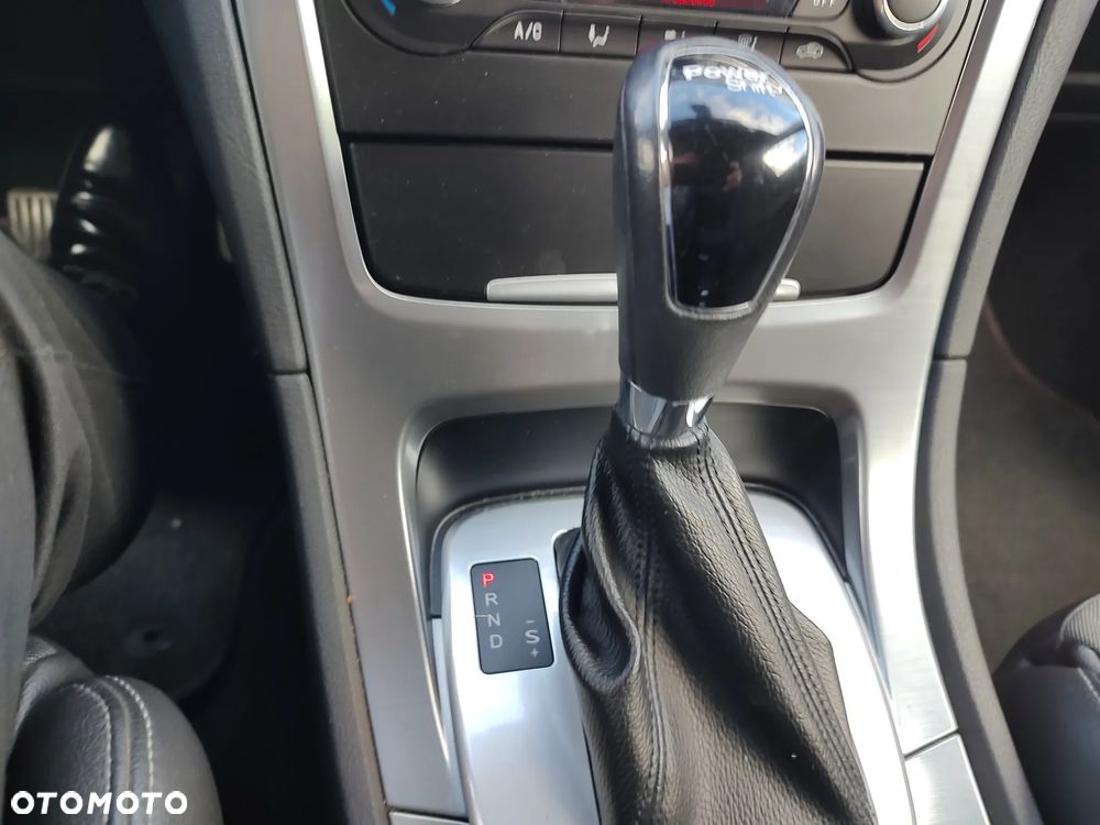 Ford Mondeo - 17
