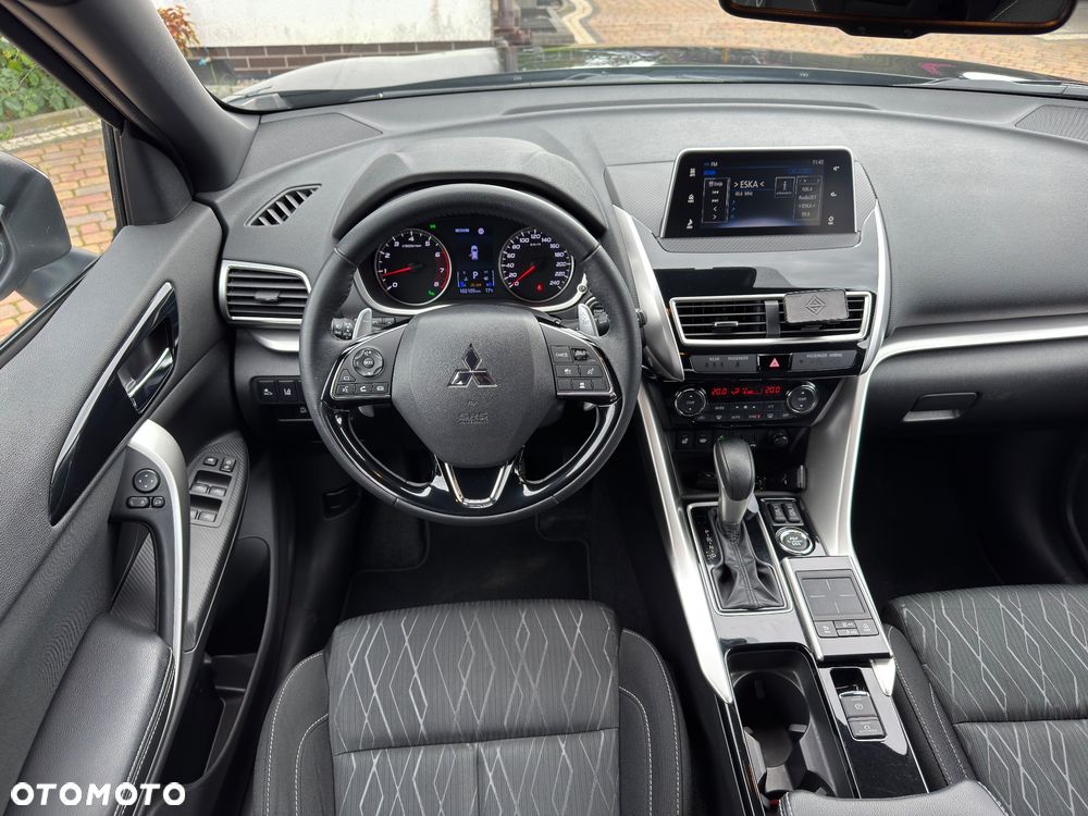 Mitsubishi Eclipse Cross - 30