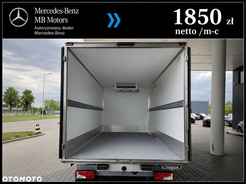 Mercedes-Benz Sprinter - 8