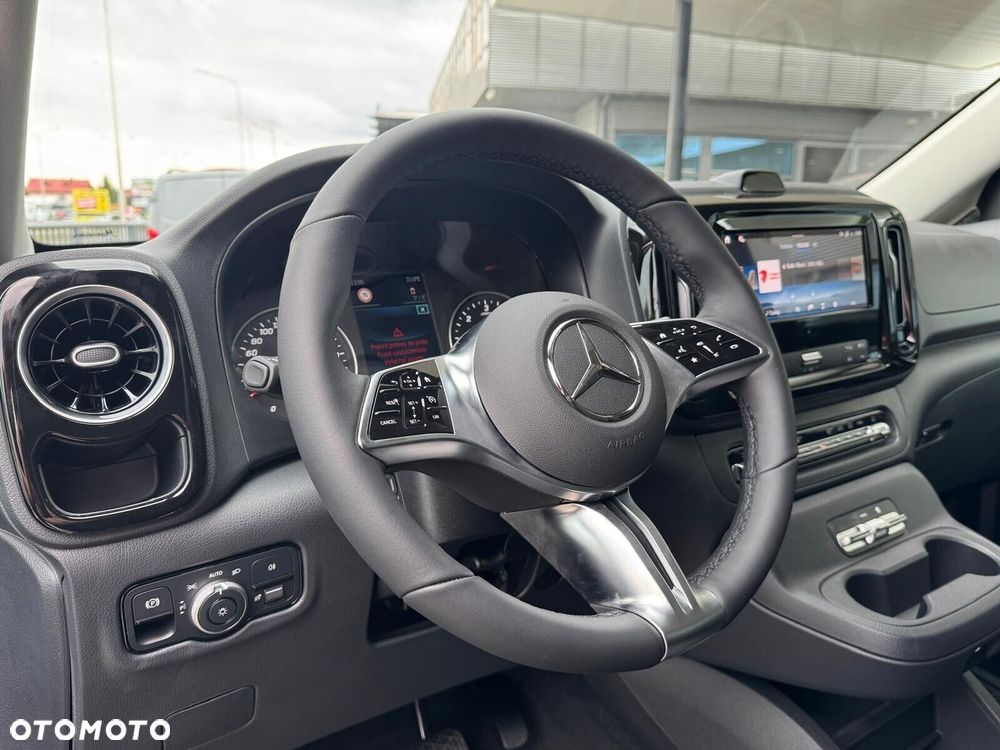 Mercedes-Benz Vito - 17