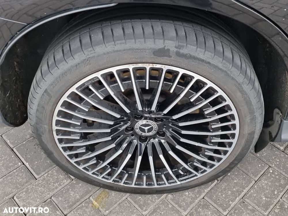Mercedes-Benz EQC - 15