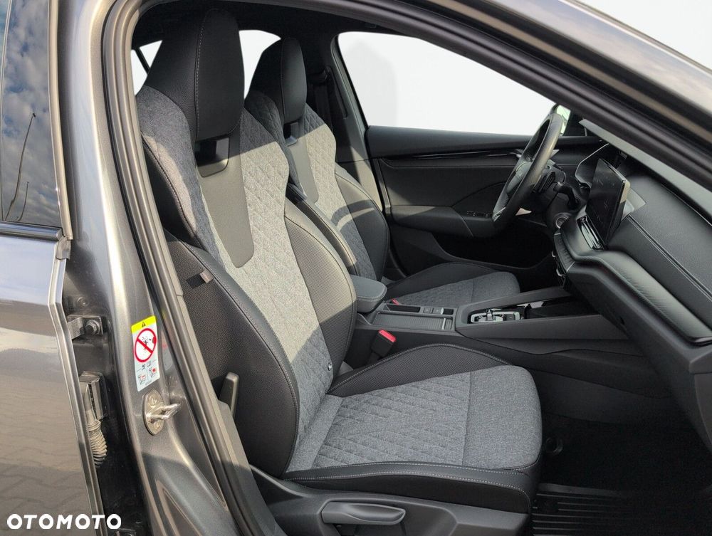 Skoda Octavia 1.5 TSI mHEV Sportline DSG - 16