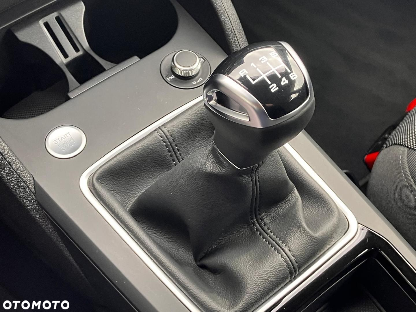 Audi Q2 30 TFSI - 23