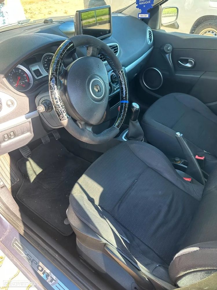 Renault Clio 1.5 dCi Confort - 3