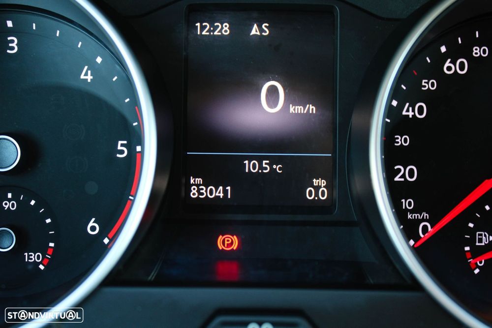 VW Tiguan 2.0 TDI Confortline - 29