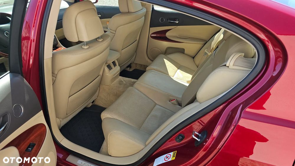 Lexus GS 350 AWD - 10