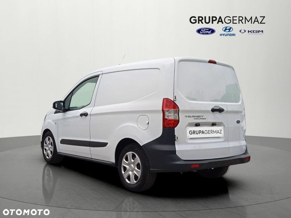 Ford Transit Courier - 6