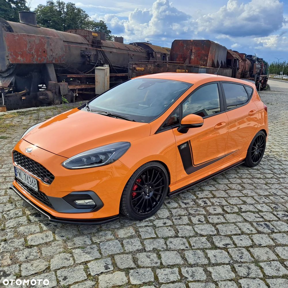 Ford Fiesta 1.5 EcoBoost S&S ST X - 11